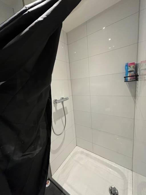 Gemuetliche Wohnung Mit Balkon Sarrebruck Extérieur photo